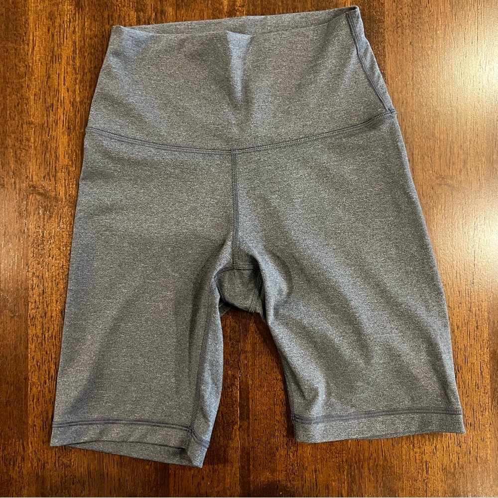 Everlane Perform Bike Shorts